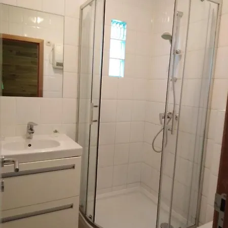 Au Repaire Des Ecureuils