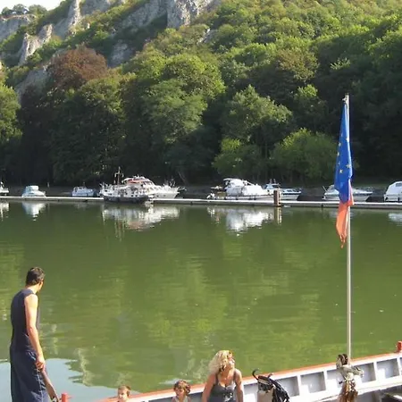 Au Repaire Des Ecureuils Alpehytte Waulsort