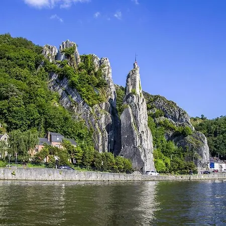 Au Repaire Des Ecureuils * Waulsort